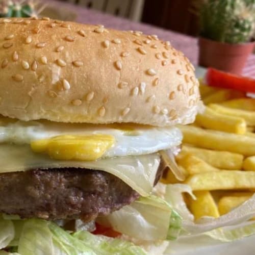 Hermanos Morales (Nervión), Sevilla