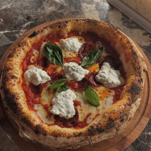 La Bonita Madrid - Calle Rosario Pino, Madrid