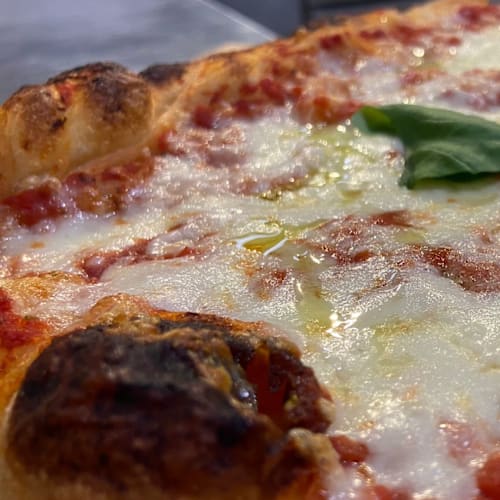 80 Pizza, Locate di Triulzi