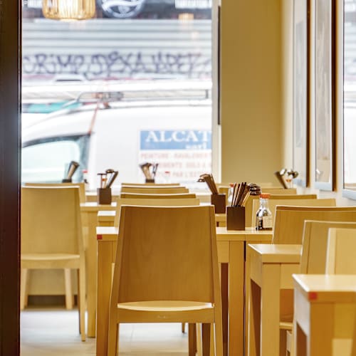 Hara Kiri, Paris
