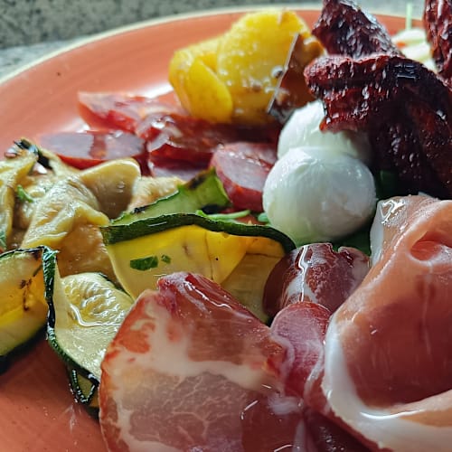 La taverna del brigante, Banzi