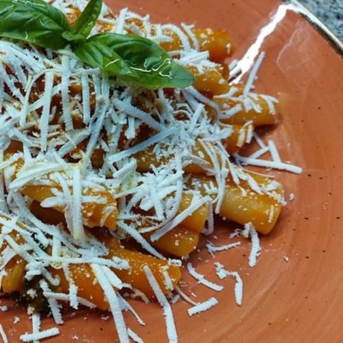 La taverna del brigante, Banzi