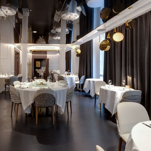 Imperial Treasure, Paris