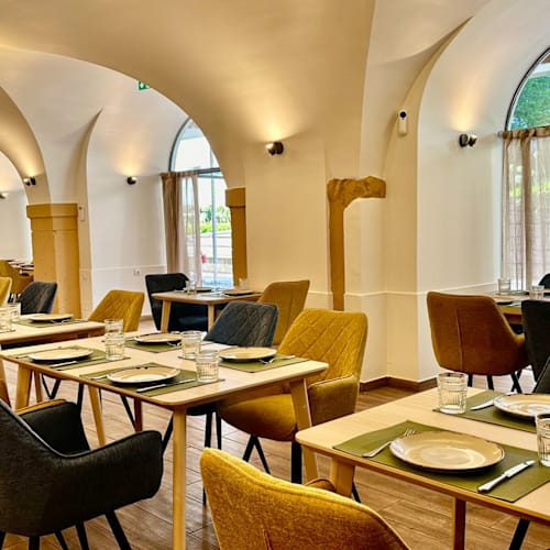 Dragon Inn, Lisboa