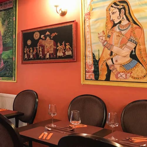 Aroti of India, Nivelles