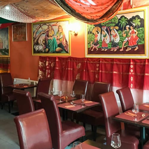 Aroti of India, Nivelles
