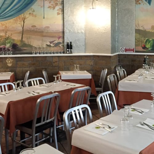 L'Insalata Ricca Piazza Albania, Roma