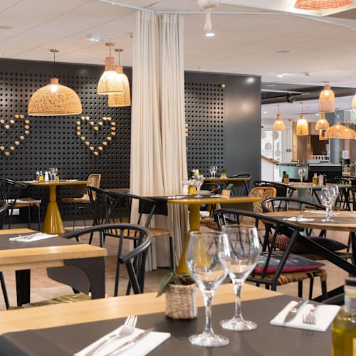 HillSide - Brasserie Maison, Valbonne