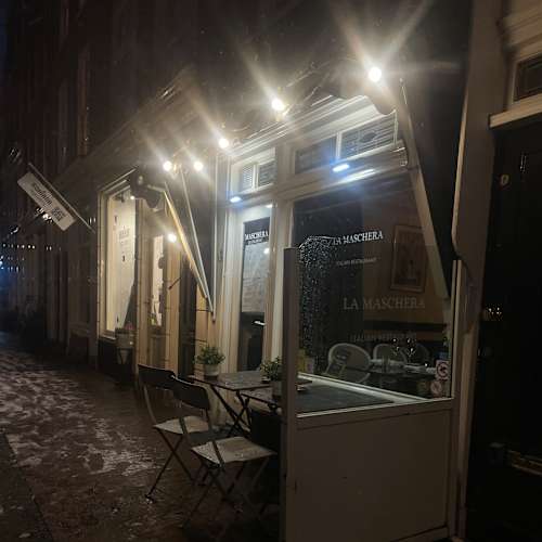 La Maschera, Amsterdam