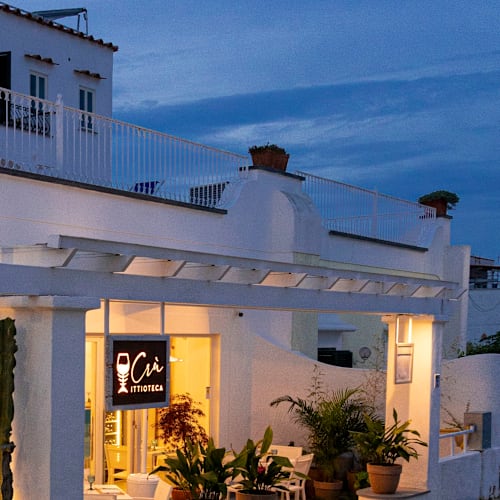 Crù, Ischia