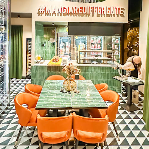 Pietre Cavate, Milano