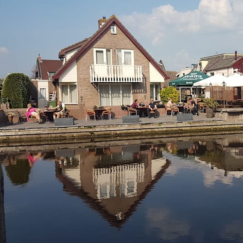 De Bruggemeester, Nieuwerbrug aan den Rijn