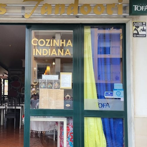 Farah's Tandoori, Carcavelos