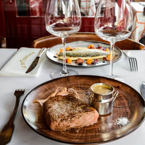 Le Mathusalem, Paris
