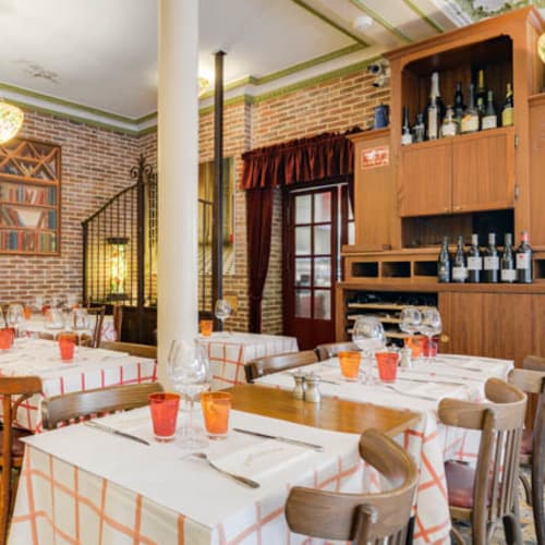 Le Mathusalem, Paris