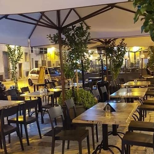 Red Risto Pub, Mesagne