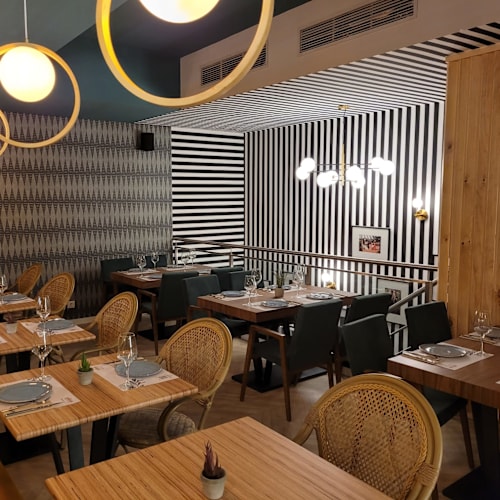 La Mafia se Sienta a la Mesa - Avenidas Novas Lisboa, Lisboa