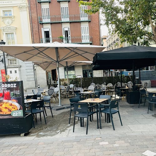 Singular de Santa Ana, Madrid