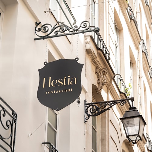 Hestia, Paris