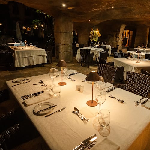 Tiziano, Playa de la Américas