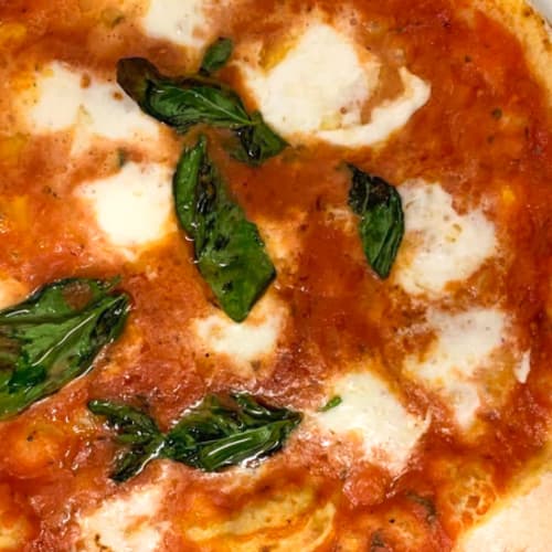 Mawi pub & restaurant, Roma