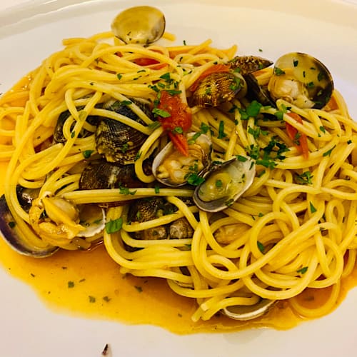 Alba d'Oro, Milano