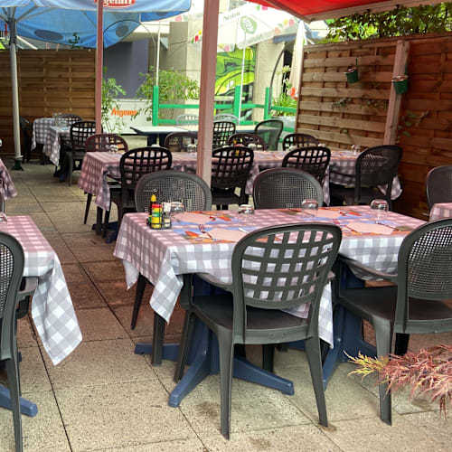 Restaurant Pizzeria Chez Pépé, Plan-les-Ouates