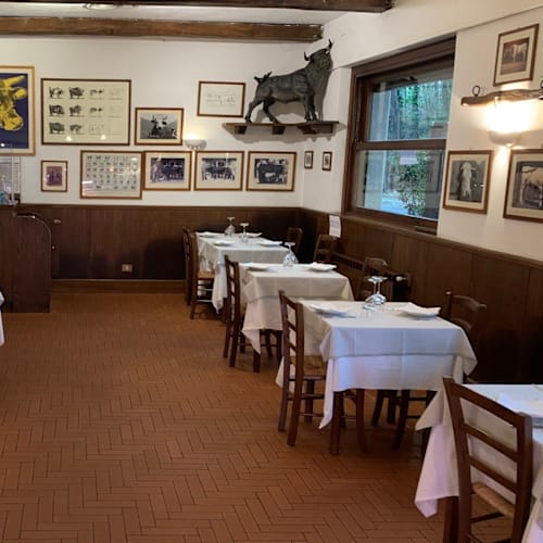 Bisteak, Roma
