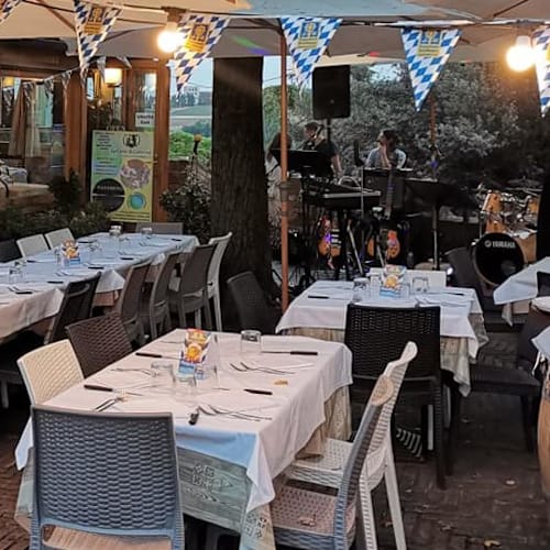 La Corte di Caterina da Fis-Cin, Dozza