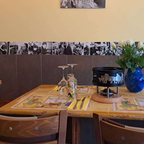 Cafe du Grutli, Montreux