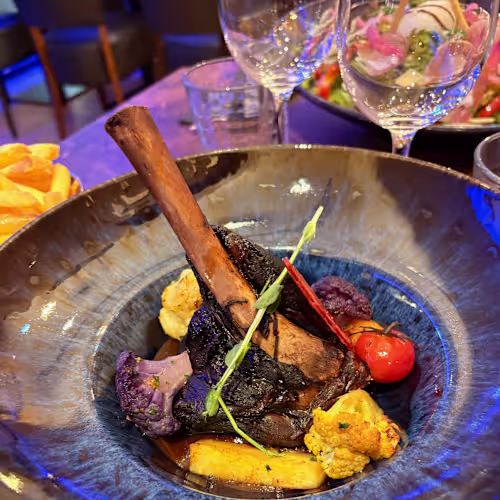 Le Seven (Aix-les-Bains), Aix-les-Bains