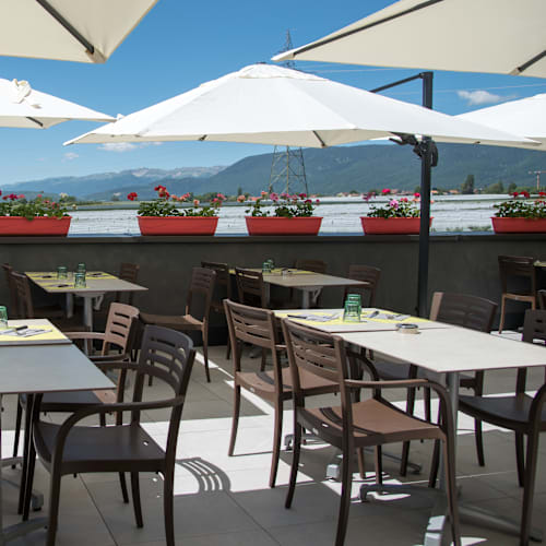 Mamma Franca Restaurant by The Bowling Hôtel, Signy-Avenex