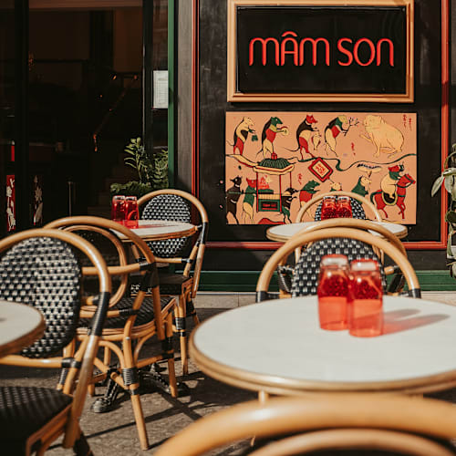 Mam Son, Paris