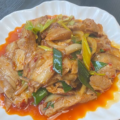 Ji Bai He, Paris
