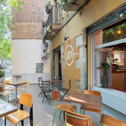 Lato café Born, Barcelona
