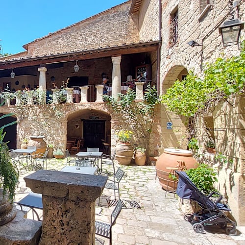 Chiostro Cennini, Sarteano