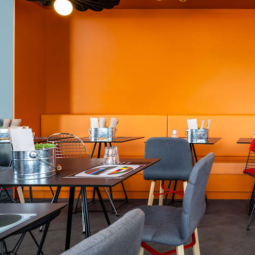 Charlie's Corner, Compiègne