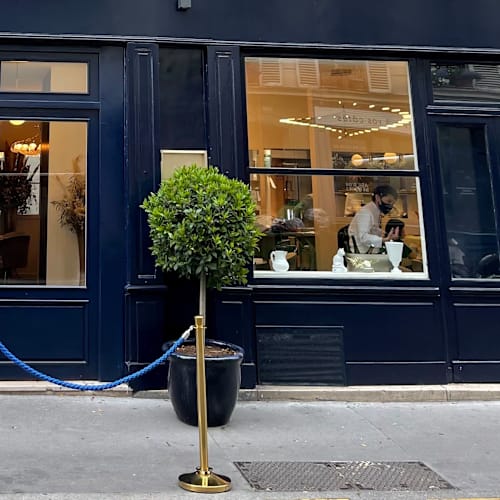 Neige d'été, Paris