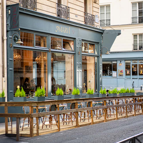 Amarvi, Paris