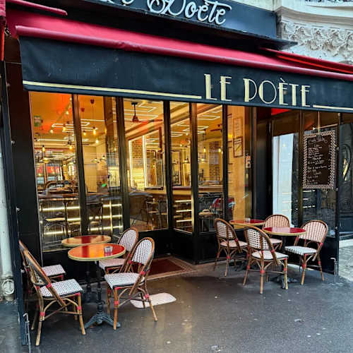 Le poete, Paris