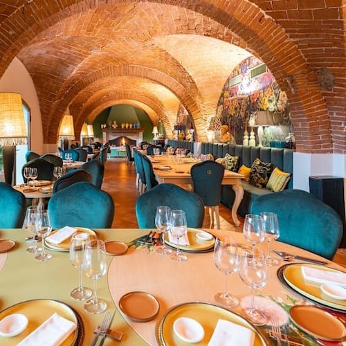 Le Colombaie Lounge Restaurant, Ponsacco