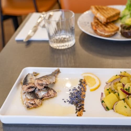 Nacre | Huîtres & fruits de mer, Lyon