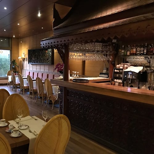 Thaï-Phuket, Genève