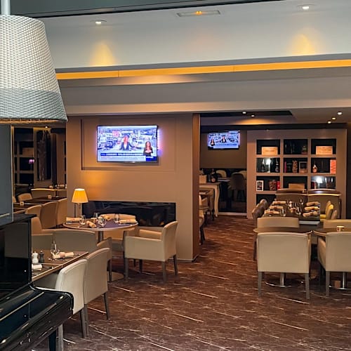 Bistro Millésime - Hôtel Mercure Paris Porte de Versailles Expo, Vanves