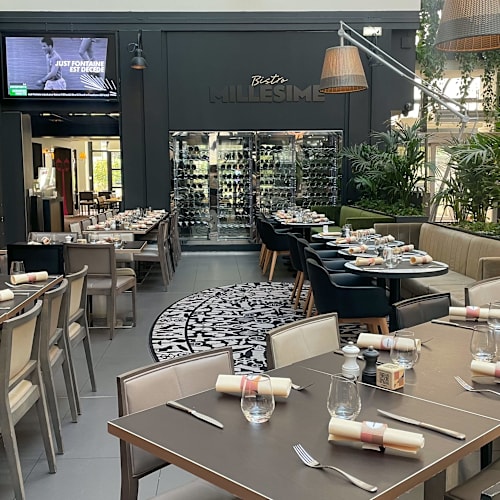 Bistro Millésime - Hôtel Mercure Paris Porte de Versailles Expo, Vanves