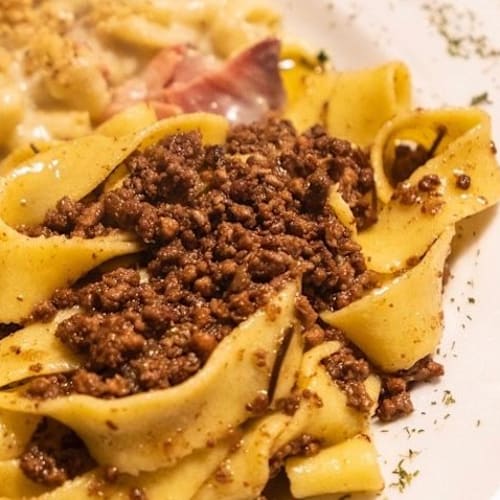 Wolf Beach Bar, Calceranica al Lago