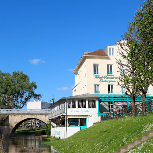 L'Esturgeon, Poissy