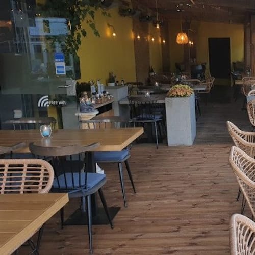 CostaRozzi, Zeist