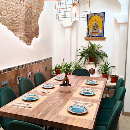 Madreselva Tapas, Sevilla