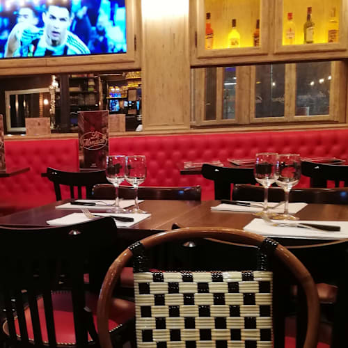 Le Mondial, Paris